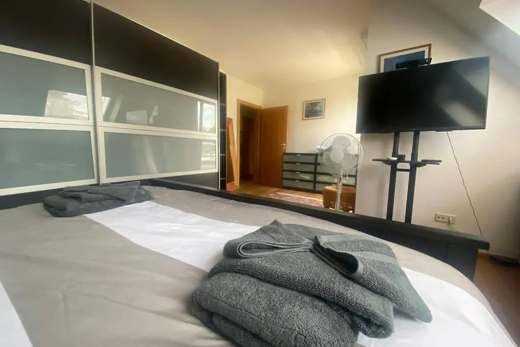 1 Bedroom Penthouse In Bridel 0*,